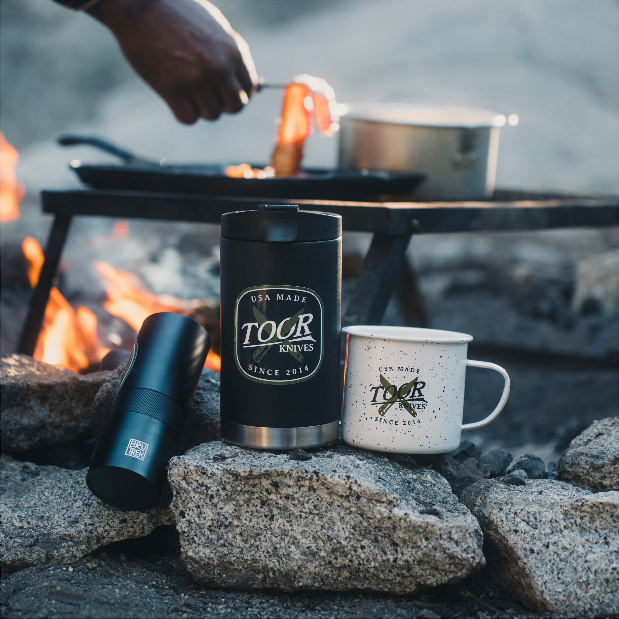 CAMPWARE/キャンプウエア　アルミ食器　DECEMBERオリジナル Campfire Cup | Toor Knives - 100% American Handmade Blades