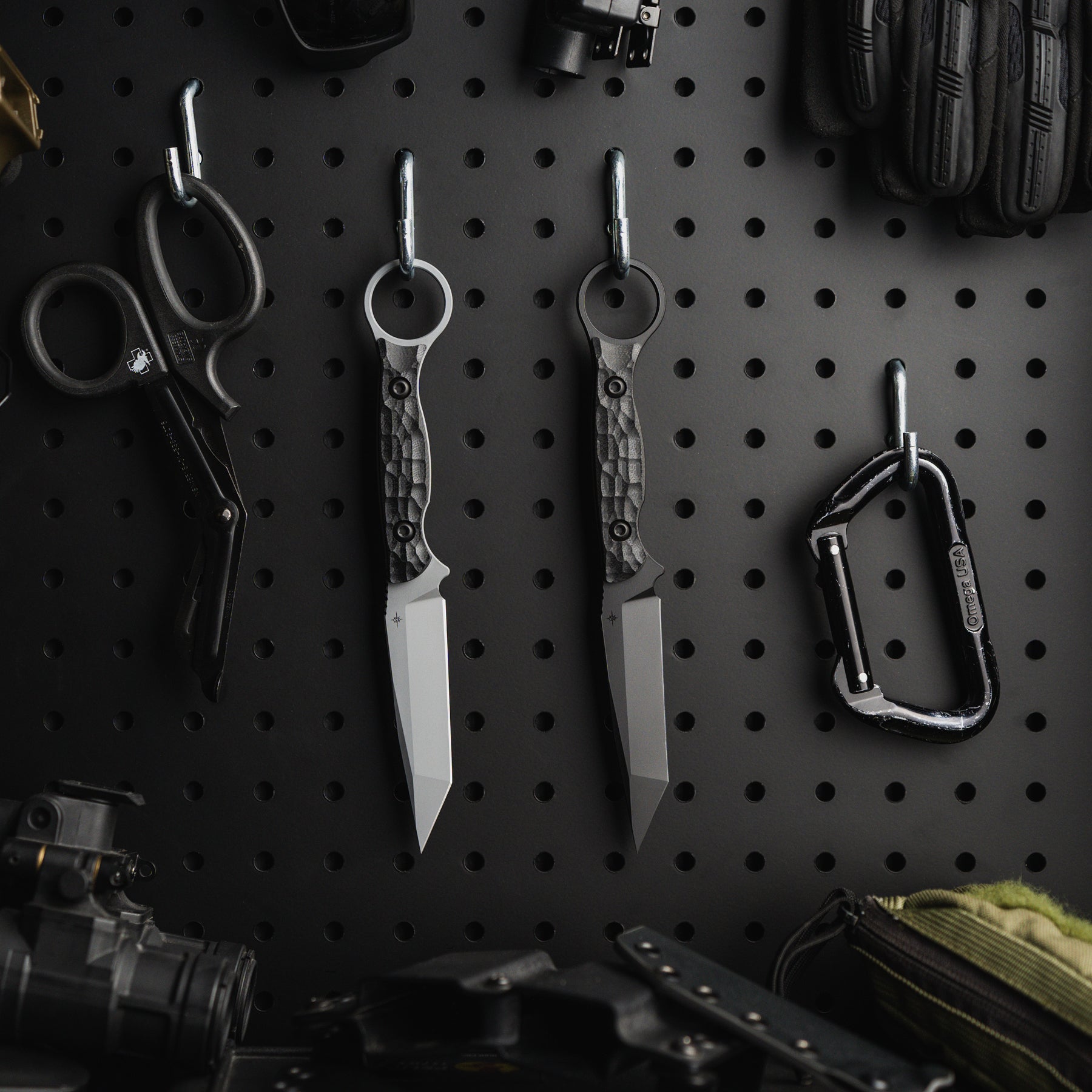 Serpent T - SOCOM Black | Toor Knives - 100% American Handmade Blades
